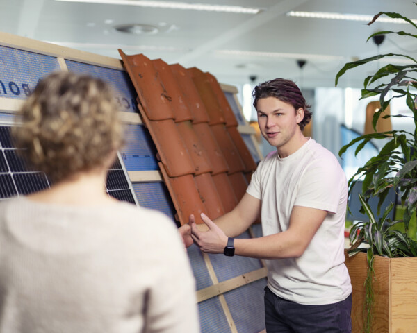 Service uitleg installatie zonnepanelen