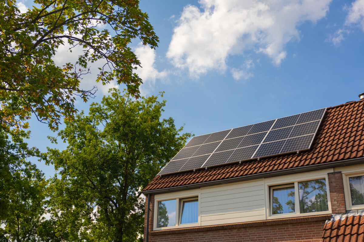 Zonnepanelen op dak 01 HalloStroom