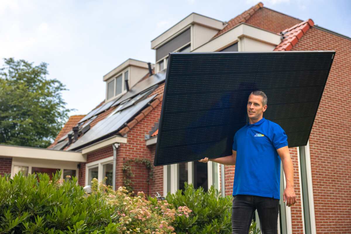 Installatie zonnepanelen 06 HalloStroom